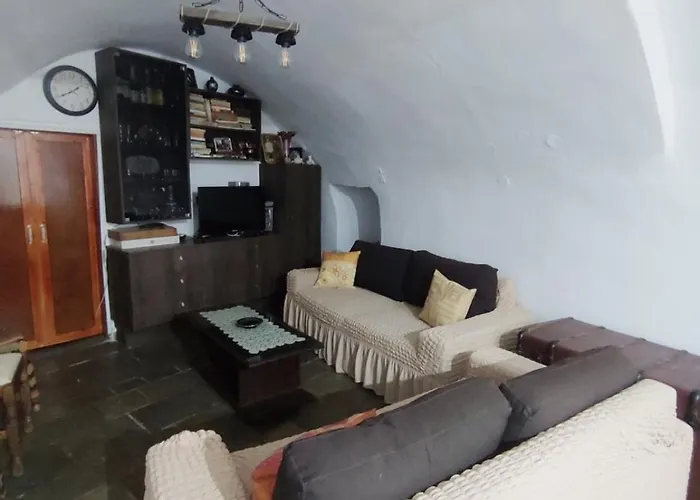 Traditional House At Mani Hébergement de vacances *